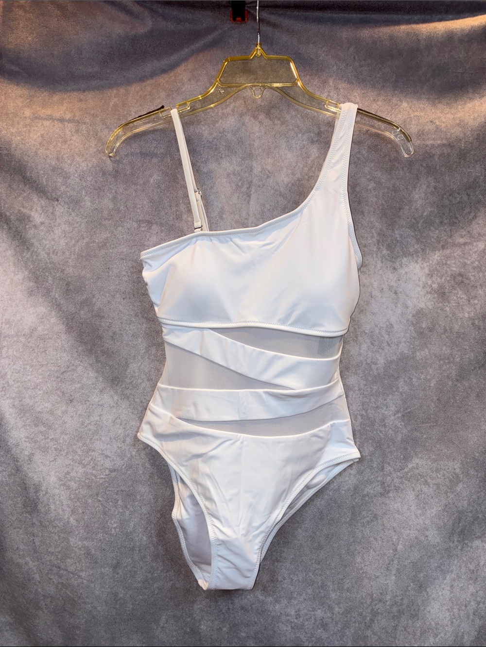 Blooming Jelly White One-Shoulder Swimsuit